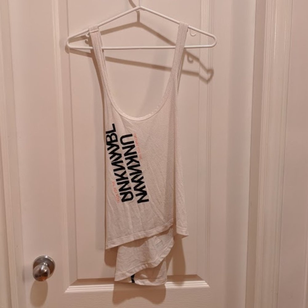 reebok workout yoga white tank top medium